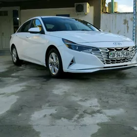 Hyundai Elantra 2020