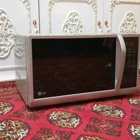 микроволновка