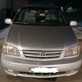 Toyota Sienna 2002