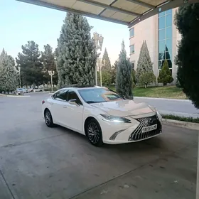 Lexus ES 350 2020