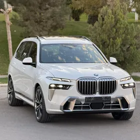 BMW X7 2025