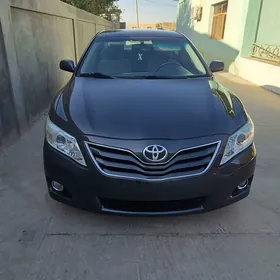 Toyota Camry 2010