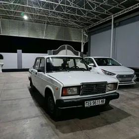 Lada 2107 2000