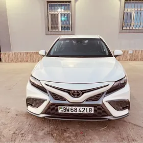 Toyota Camry 2022