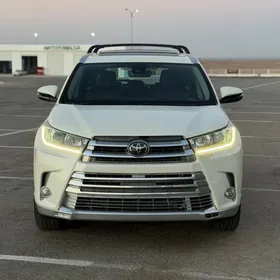 Toyota Highlander 2018