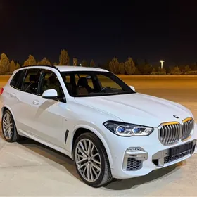 BMW X5 2021
