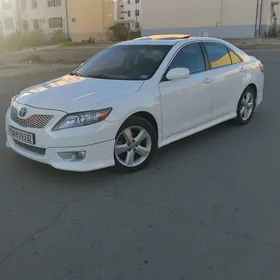 Toyota Camry 2010