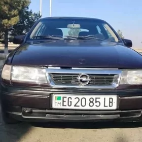 Opel Vectra 1992