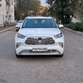 Toyota Highlander 2022