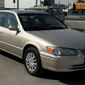 Toyota Camry 1997