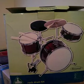 Музыкальный ударный комплекс