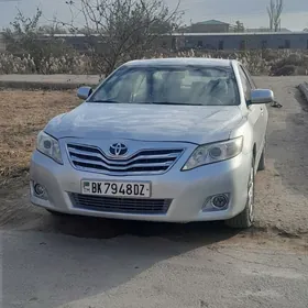 Toyota Camry 2011