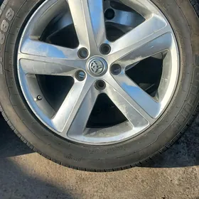 17 lik tayota zapasga 1 şt