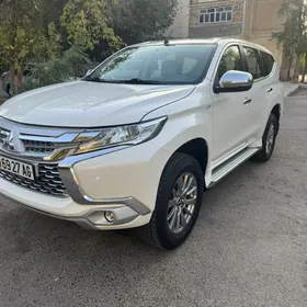 Mitsubishi Montero Sport 2019