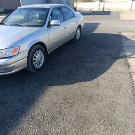 Toyota Camry 2000