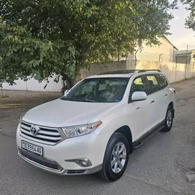 Toyota Highlander 2013