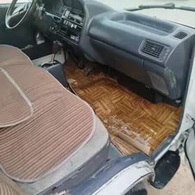 Toyota Hiace 1997