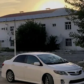 Toyota Corolla 2013