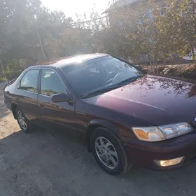 Toyota Camry 1997
