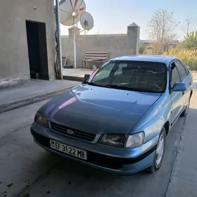Toyota Carina 1993