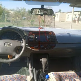 Toyota Camry 2002