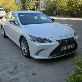 Lexus ES 350 2021