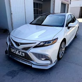 Toyota Camry 2022