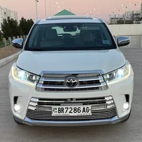 Toyota Highlander 2018