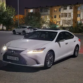 Lexus ES 350 2020