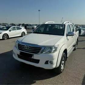 Toyota Hilux 2014
