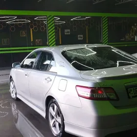 Toyota Camry 2010