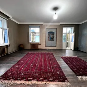 ЦЕНТР ГОРОДА 2-КВ ОБЪЕДЕННЁНЫЕ