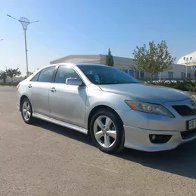 Toyota Camry 2010