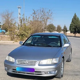 Toyota Camry 2001