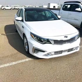 Kia Optima 2020