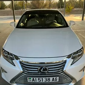 Lexus ES 350 2018