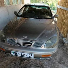 Daewoo Leganza 2000