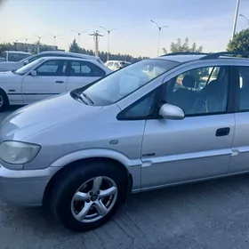 Opel Zafira 2002