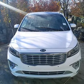Kia Sedona 2021