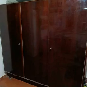 Шифоньер Sicfoner