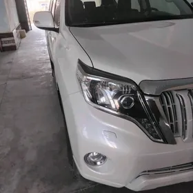 Toyota Land Cruiser Prado 2015