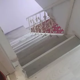 Satlyk 3komnat 90 razyezd Dubleks