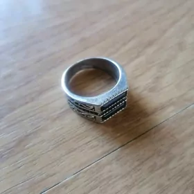 перстень серебро
