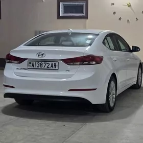 Hyundai Elantra 2017