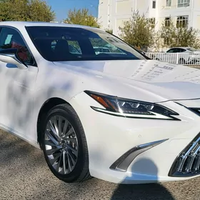 Lexus ES 350 2019