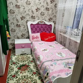 Komfort in odno spalniy divan.