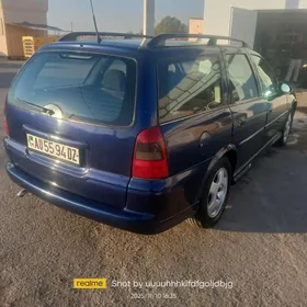 Opel Vectra 2000
