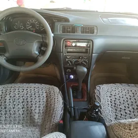 Toyota Camry 1997