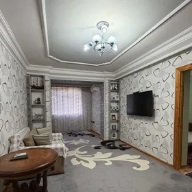 4 ком 9 мкр Сурикова