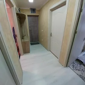 3 ком 3/2 этаж 5 мкр